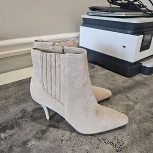 Vince Camuto Cream Heeled Boots